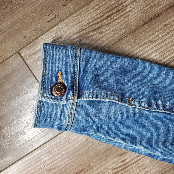 Old Navy Blue Classic Jean Jacket Girls Size XL 14 EUC - Picture 7 of 16